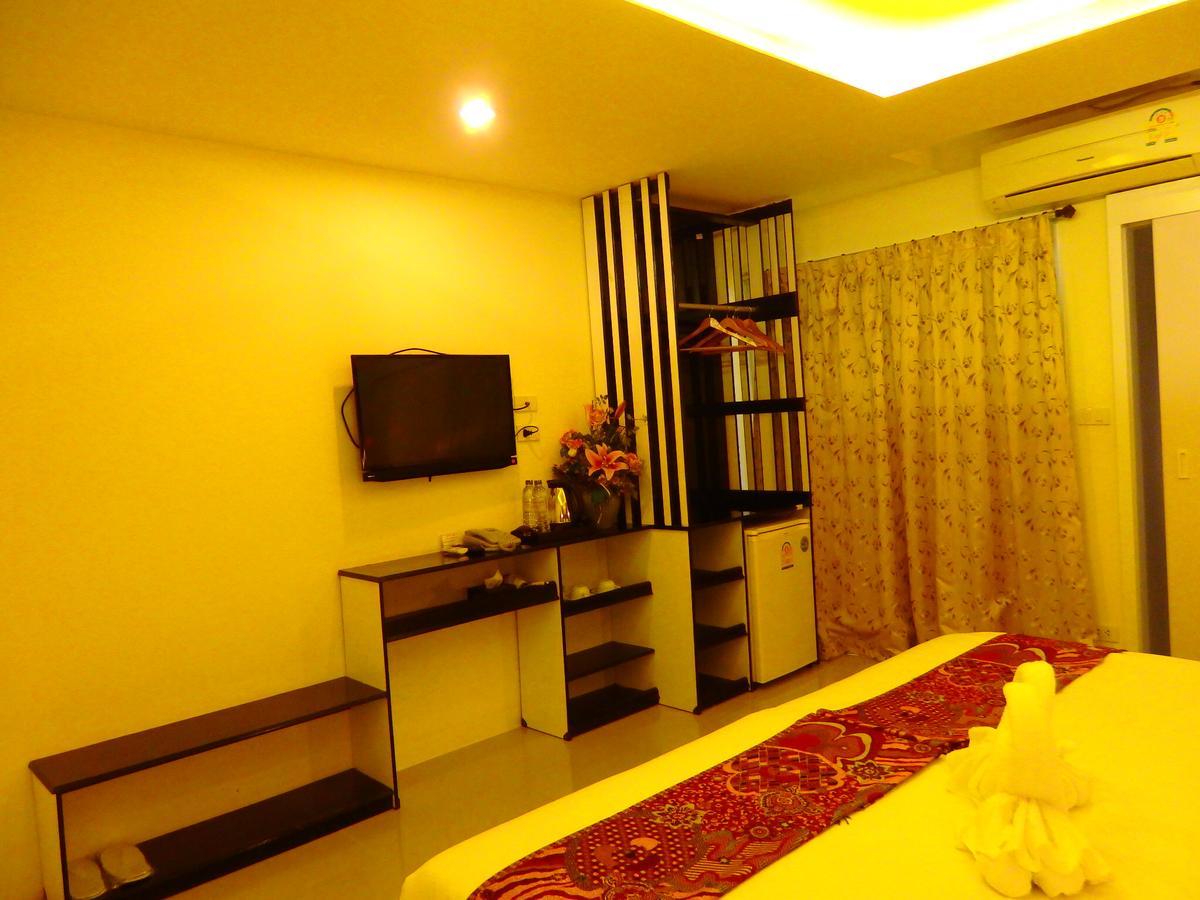 Pohseen Grand Palace Hotel Bangkok Buitenkant foto