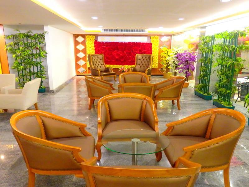 Pohseen Grand Palace Hotel Bangkok Buitenkant foto