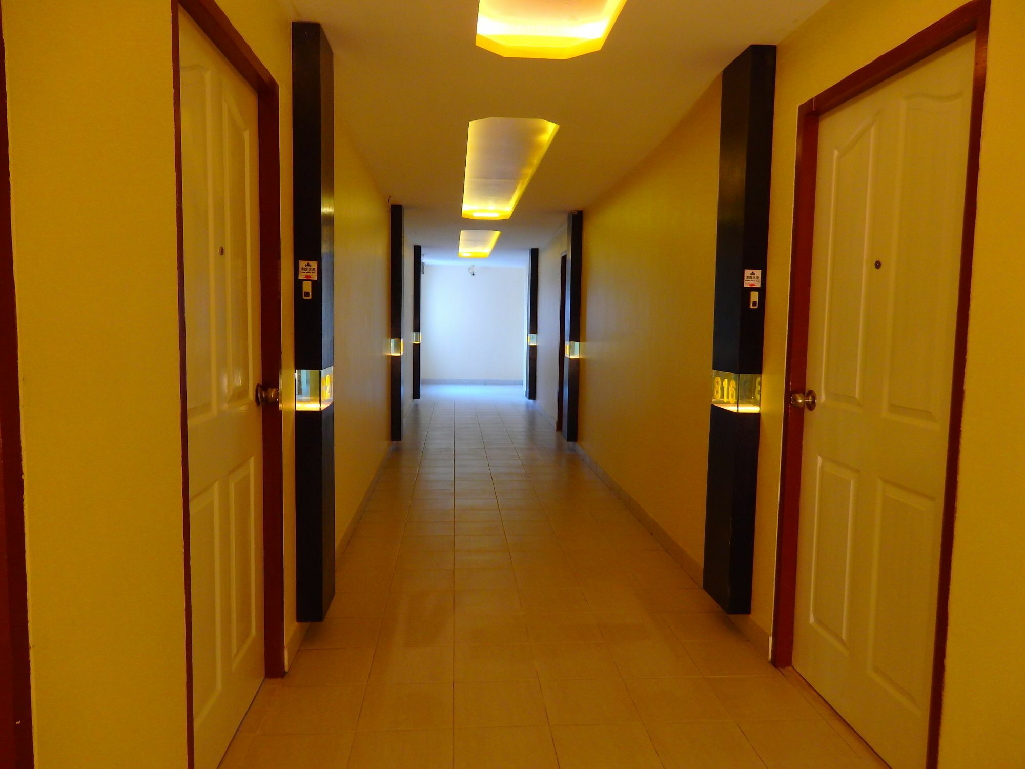 Pohseen Grand Palace Hotel Bangkok Buitenkant foto